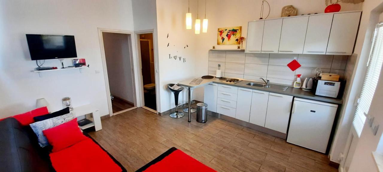Apartments Marita Ston Exteriör bild
